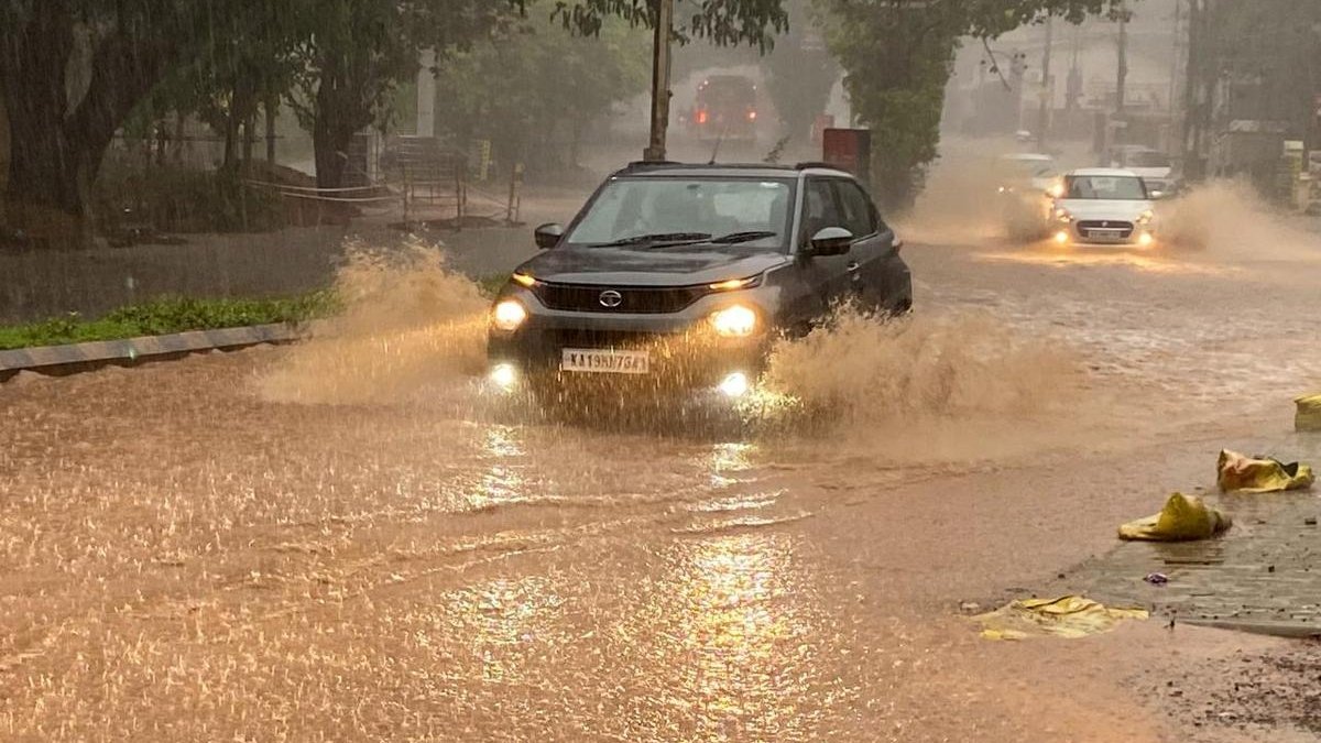 ಬಜ್ಪೆ ರಸ್ತೆ ಜಲಾವೃತ : ಸಾರ್ವಜನಿಕರ ಪರದಾಟ